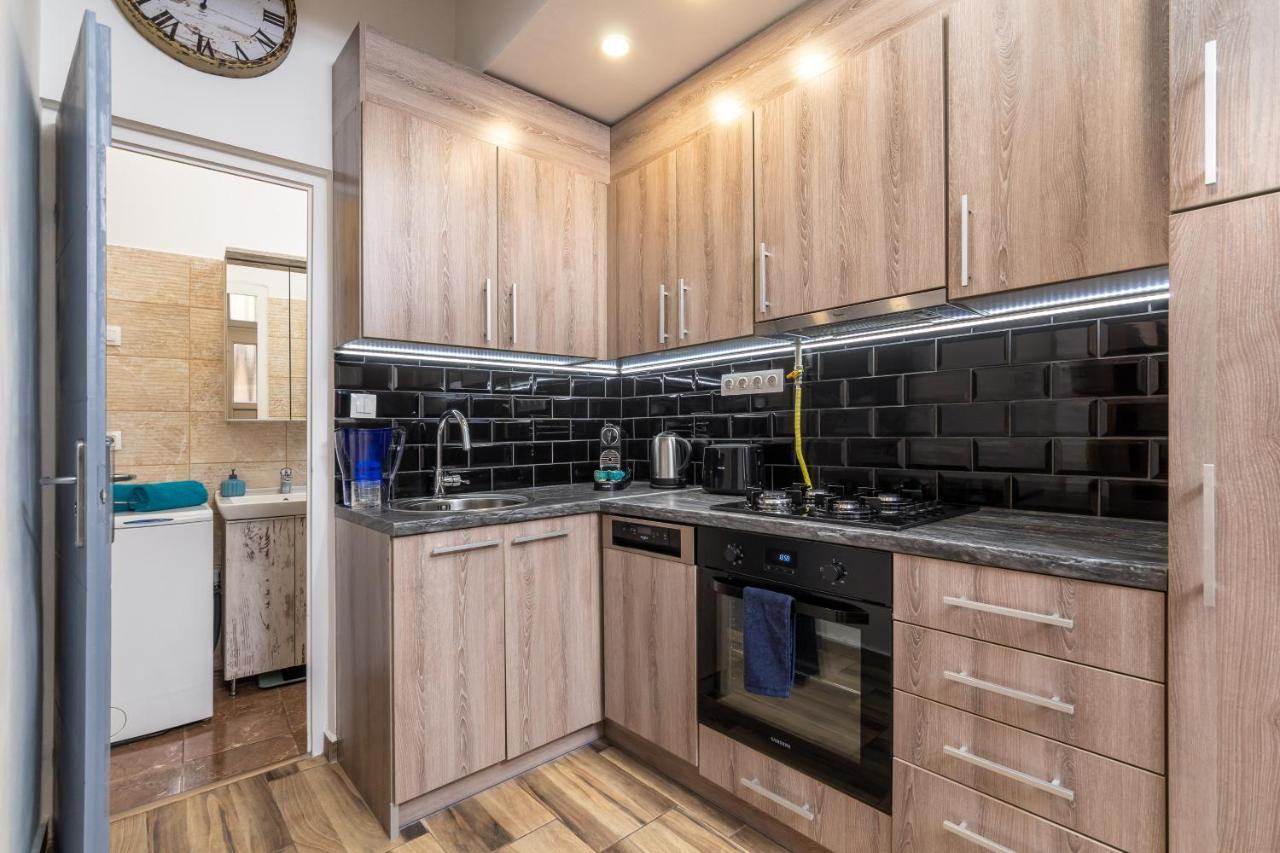 Astoria Blue Apartment Будапеща Екстериор снимка