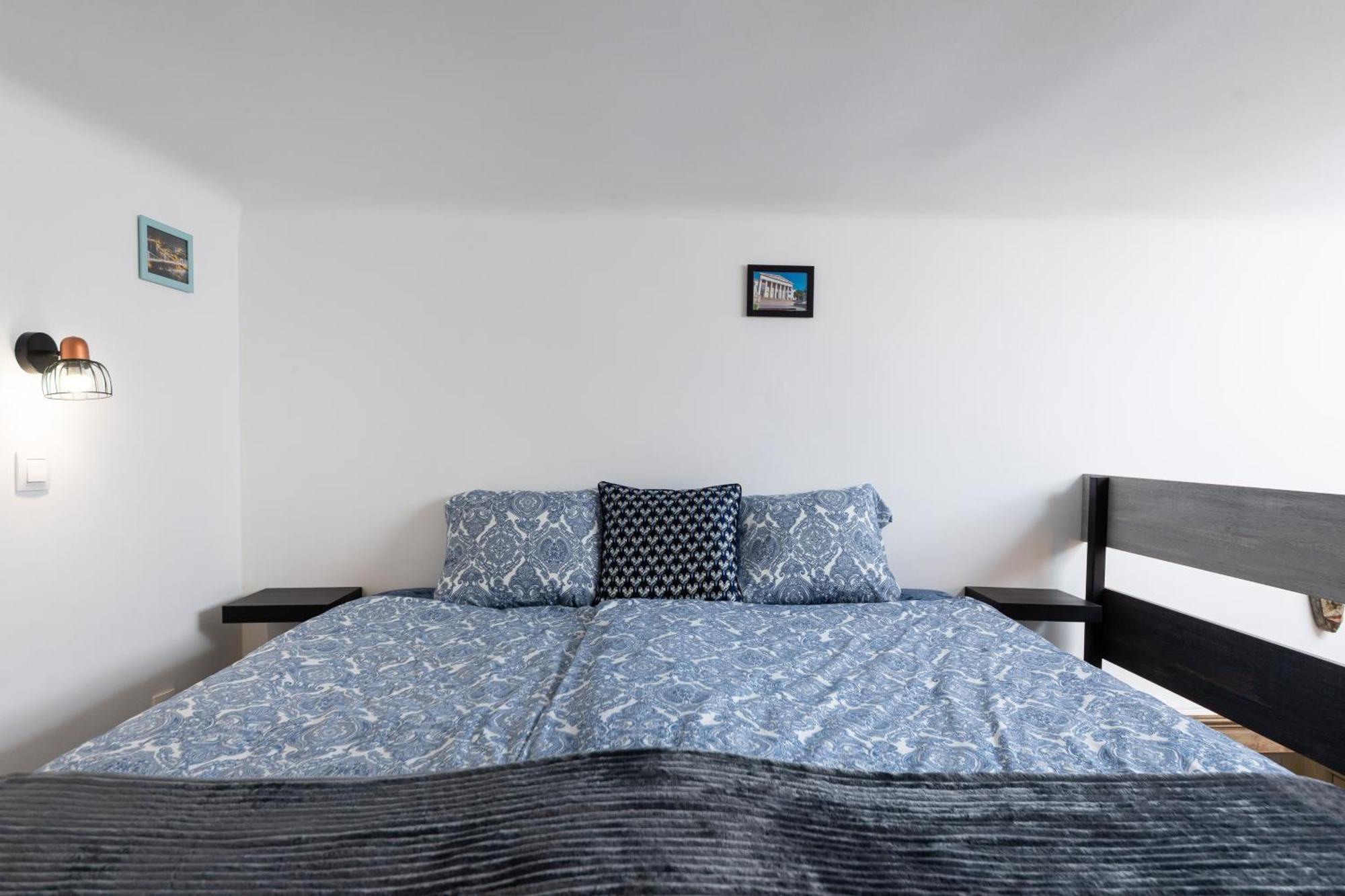Astoria Blue Apartment Будапеща Екстериор снимка